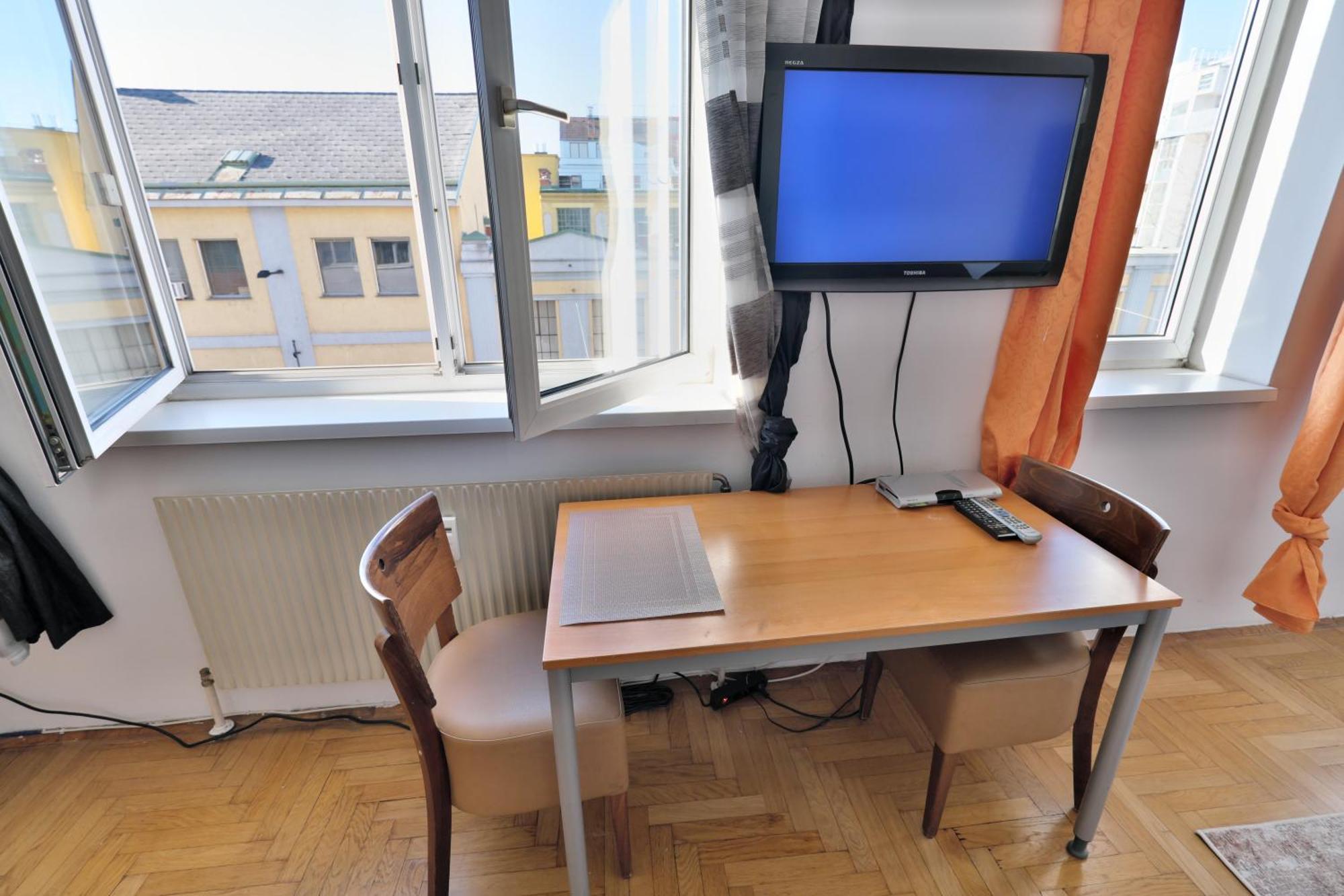 Schoenbrunn Apartment Вена Экстерьер фото